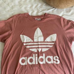 Oversized Adidas Tshirt